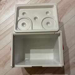 コールマンColeman クーラーボックス　赤　車内庫にもおすすめ！の画像