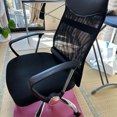 デスクチェアの画像