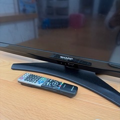 SHARP 液晶カラーテレビ　　　　40型の画像