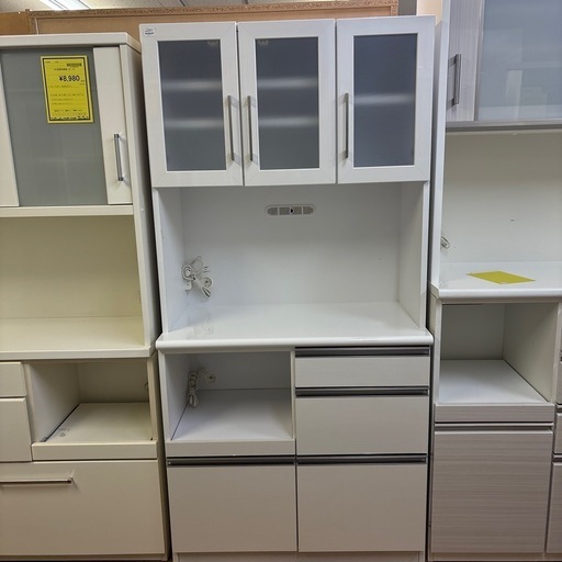 【ジャングル深井店】★3枚扉 食器棚 ホワイト キッチン家具 収納家具 簡易クリーニング済 堺市 深井 【FU3254】