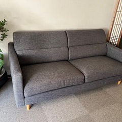 ニトリソファ　三人掛け　ブラウンの画像