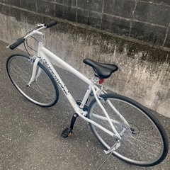 お取引中【美品】クロスバイク　7段変速の画像