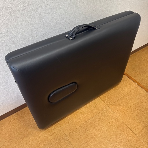 マッサージベッド　施術ベッド