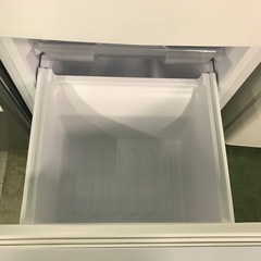 ジャングルジャングル貝塚店　冷蔵庫　シャープ　白　ホワイト　右開き　2021  152L 　中古　リサイクル　貝塚市　二色浜の画像