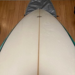 Deadkooks デッドクークス hallcatヘルキャット　サーフボードの画像