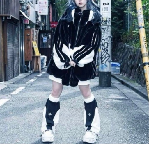 【REFLEM/レフレム】BIG切替ファーパーカー/ファーブルゾン　フーディー