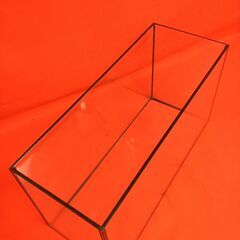 ガラスの水槽　幅約40㎝×奥行約16㎝×高さ約22㎝　USEDの画像