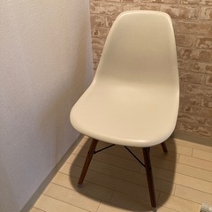 【受け渡し済み】椅子の画像