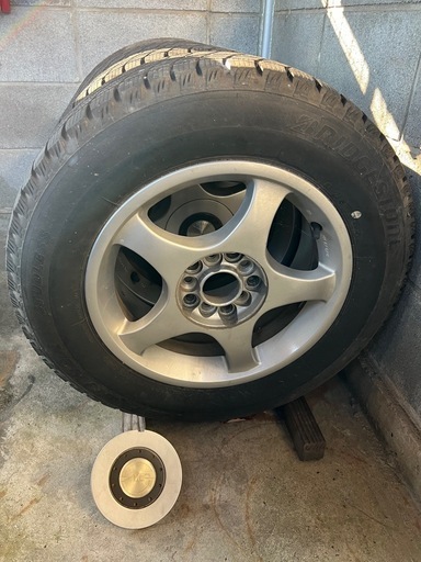 ブリジストン 205/65R15 スタッドレス
