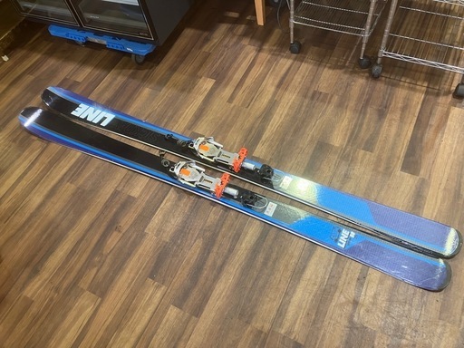 【バナナ苫小牧】中古品 秀岳荘 スキー LINE SICKDAY88 172cm ビンディング付き