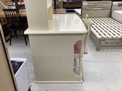 karimoku (カリモク) 学習机 SC3680 NI 鍵欠品  ベージュ 【トレファク/トレファクベイシア前橋モール店/リサイクルショップ】
