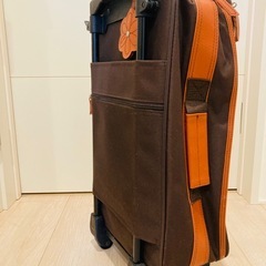 ( お話し中 )  布製 スーツケースの画像