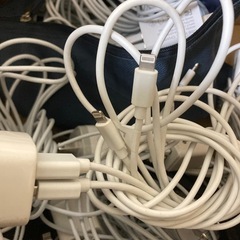 USBアダプタとライトニングケーブル2本セットの画像