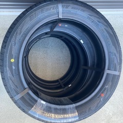 ヨコハマタイヤブルーアースRV03ckの画像