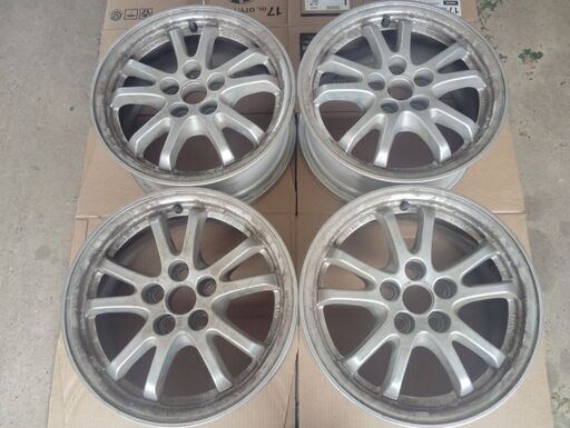 １５インチ　【中古】TOYOTA純正　アルミホイール　４本