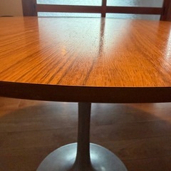 英国ビンテージ　円形テーブル　ラウンドテーブルの画像