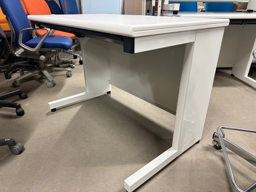 スリム 平机　幅100 奥60 高さ70cm プラス　在庫あり