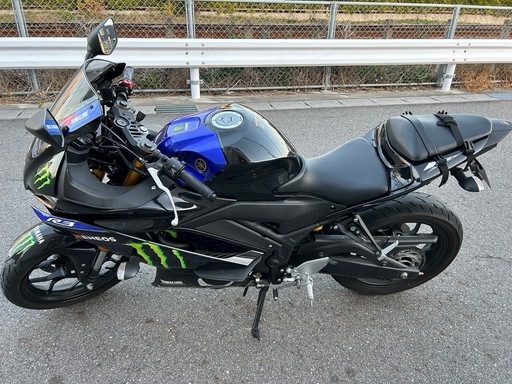 yzf-r3 モンスターエナジー限定車　車検あり