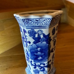 花を生ける物の画像