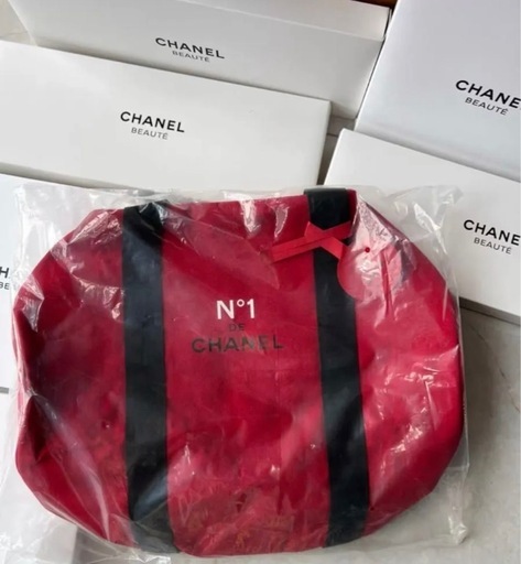 1／11 SOLDOUT　新品CHANEL N°1 de ボストンバッグ ノベルティ
