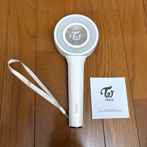 TWICEのペンライト　CANDY BONG ∞