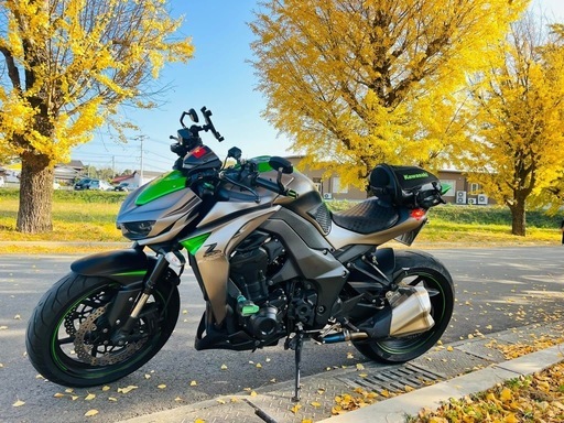 カワサキ　z1000