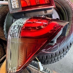 20アルファード ヴェルファイア 社外テール外側のみの画像