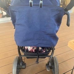 joieベビーカーの画像