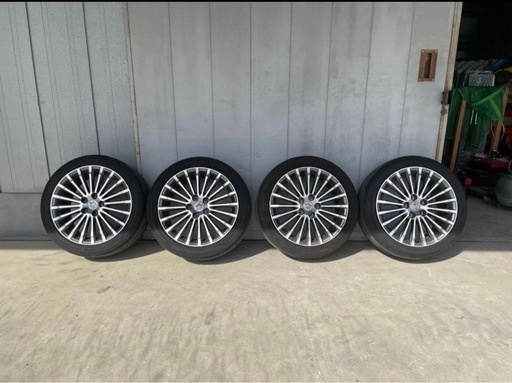 210マジェスタ　純正ホイール