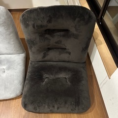 【引渡し済み】ソファのようなもこもこハイバック座椅子の画像