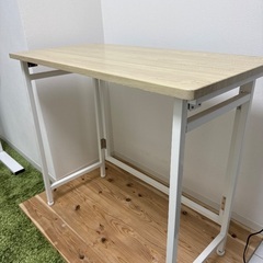 【取引中】折りたたみ式デスクの画像