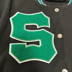 SHEINスタジャンの画像