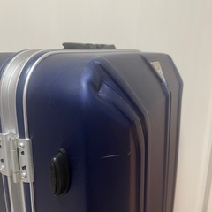 大型　キャリーケース　スーツケース　TASロックの画像