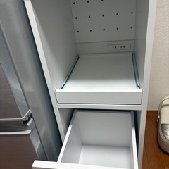 食器棚あげます【幅32cm
】の画像