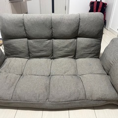 ２人掛け用ソファの画像