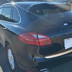 カイエンSハイブリッド　車検付き　4WD  の画像