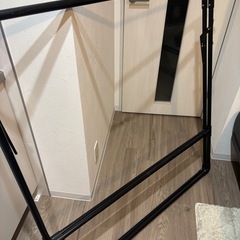 衣類収納ラック　即日受け渡しの画像