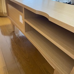 テレビボードの画像