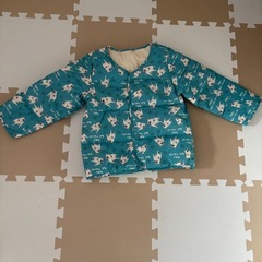 子供の服の画像