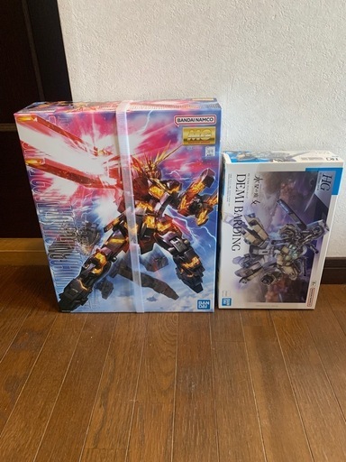 ガンプラ　MG   バンシィ　HG 　デミバーディング付き
