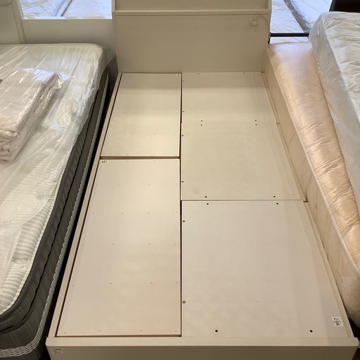 ニトリ  シングルベッド