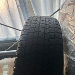 　美品　
スタッドレスタイヤ　4本セットの画像