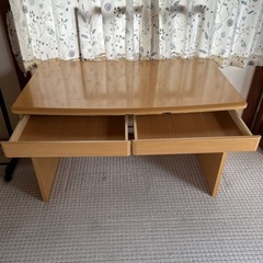 【差し上げます】学習机の画像
