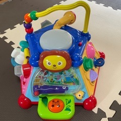 乳幼児おもちゃ４点セットの画像