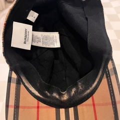 Burberry正規品✨女性キャップの画像
