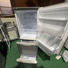 [配送可能]2017年式350L冷蔵庫 の画像