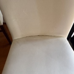 ダイニングテーブル　イス5個セットの画像