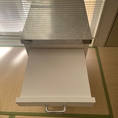 キッチン　収納　棚の画像