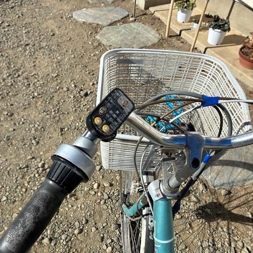 ブリヂストン電動自転車バッテリーは、容量の大きいバッテリーをサービスでもう1個つけます。長い距離が走れます。