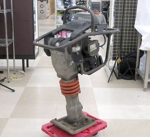 札幌市清田区 三笠産業 タンピングランマー MT-55L 動作確認済み 現状品